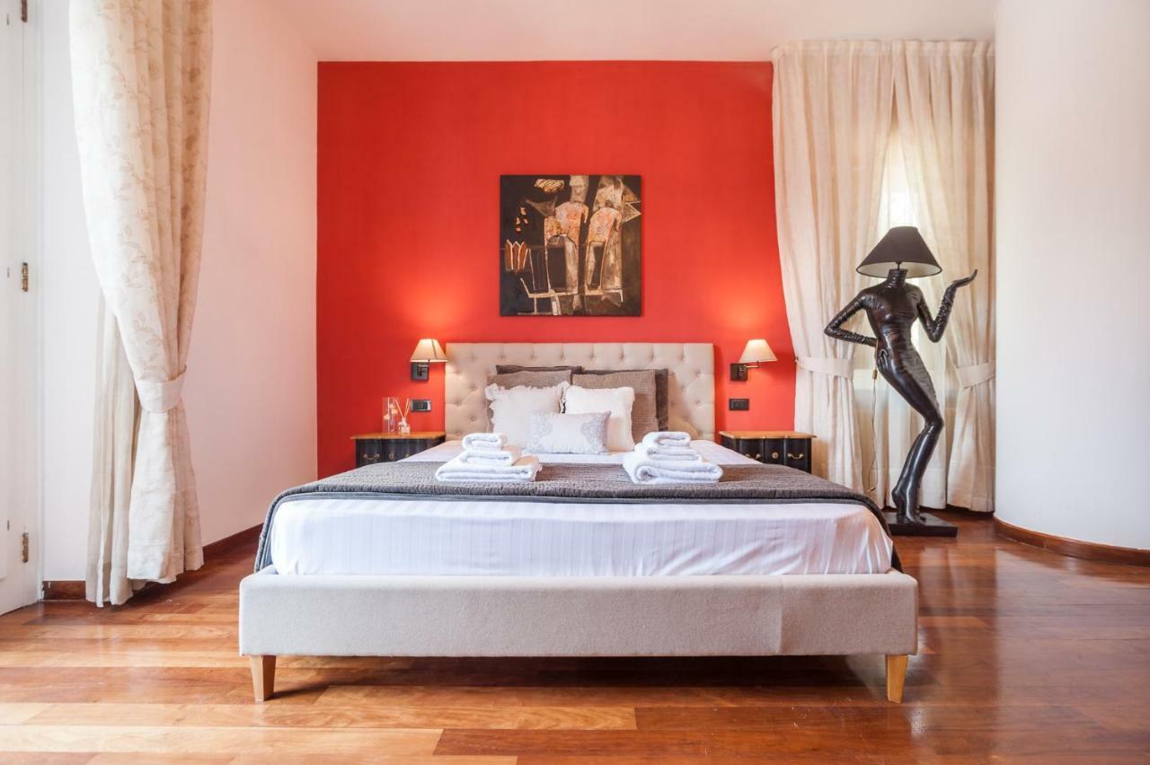 Dream House 2* Pompei